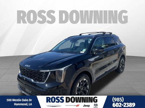 Used 2025 Kia Sorento S w/ Panoramic Sunroof Package image 1