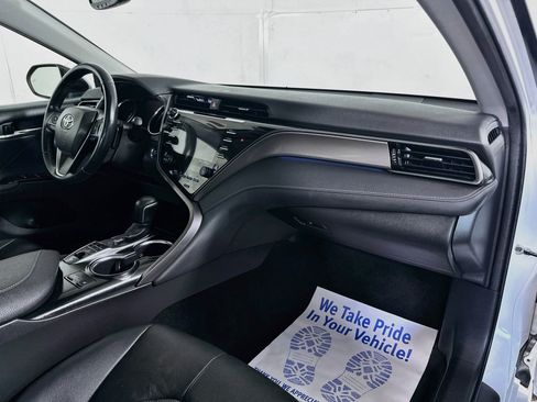 Certified 2019 Toyota Camry XSE FWD image 27