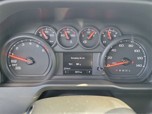 Used 2025 Chevrolet Silverado 1500 Custom image 12