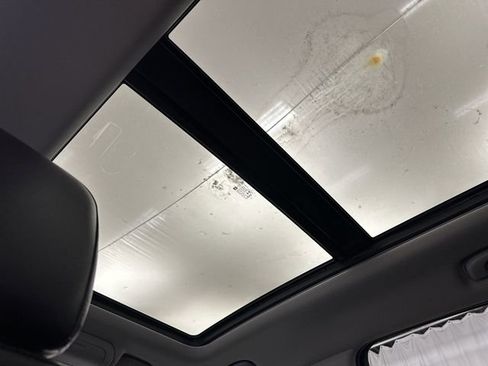 Used 2021 Chevrolet Equinox Premier image 20