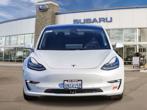 Used 2020 Tesla Model 3 Performance image 2