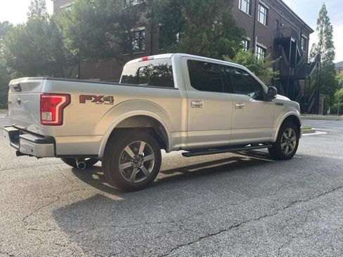 Used 2017 Ford F150 XLT w/ Equipment Group 302A Luxury AWD/4WD image 5