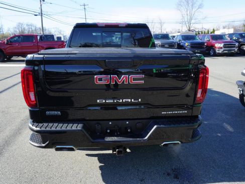 Used 2022 GMC Sierra 1500 Denali w/ Denali Premium Package AWD/4WD image 7