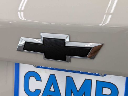 New 2026 Chevrolet Trax RS w/ Sunroof Package FWD image 12