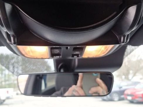 Used 2023 Honda Passport EX-L image 17