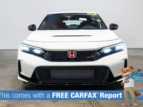 Used 2025 Honda Civic Type R image 2