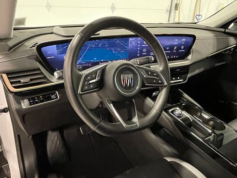 Used 2025 Buick Envision Sport Touring image 23