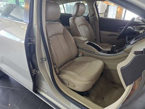 Used 2010 Buick LaCrosse CXL FWD image 14
