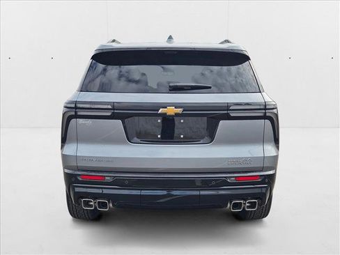 New 2026 Chevrolet Traverse High Country image 8
