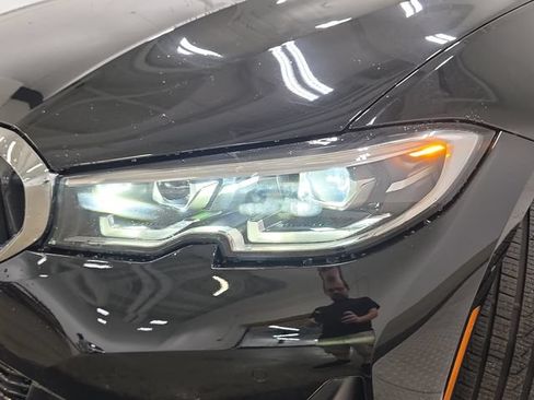 Used 2019 BMW 330i xDrive Sedan w/ Driving Assistance Package AWD/4WD image 29