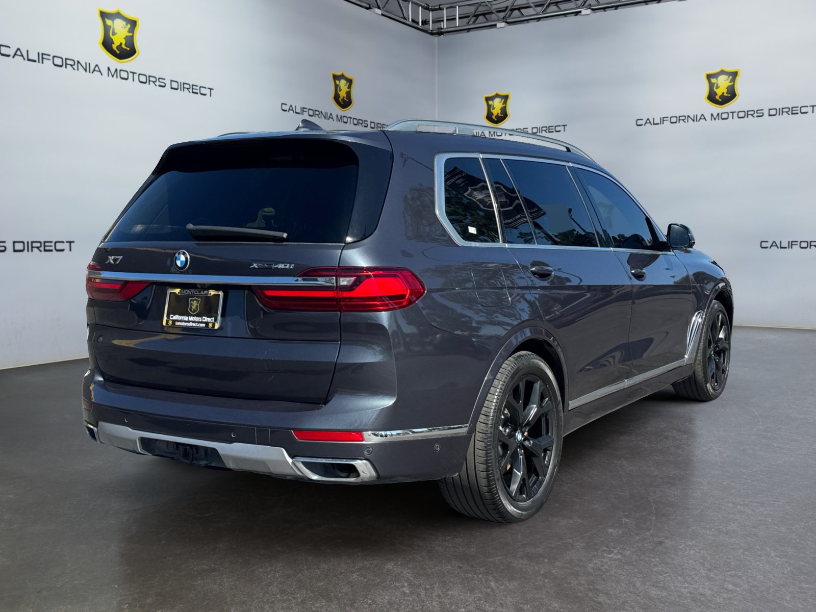 Used 2019 BMW X7 xDrive40i w/ Premium Package AWD/4WD image 5