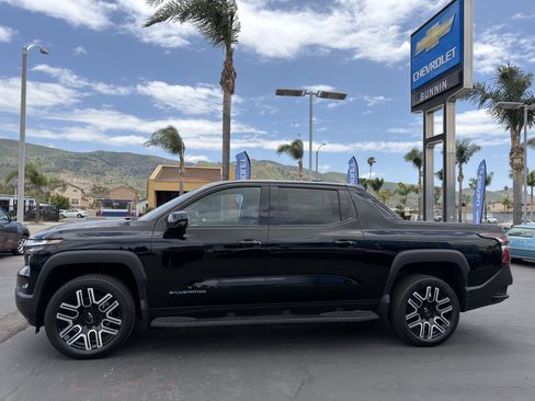 New 2026 Chevrolet Silverado EV LT AWD/4WD image 5