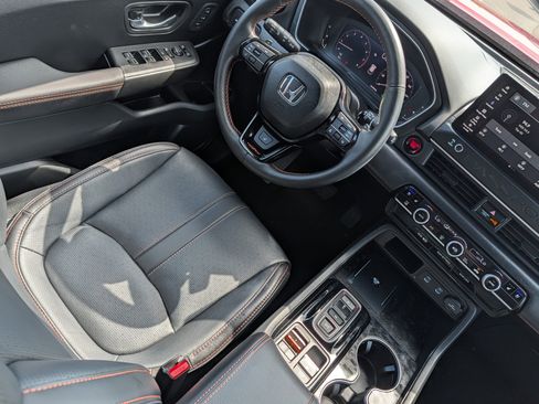 Used 2026 Honda Passport TrailSport Elite image 9