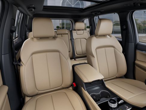 New 2025 Jeep Grand Cherokee Limited image 33