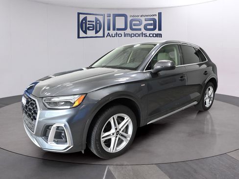 Used 2023 Audi Q5 e Premium Plus AWD/4WD image 1