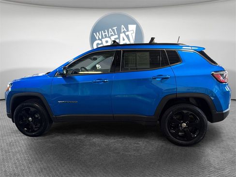 Used 2019 Jeep Compass Latitude w/ Cold Weather Group image 7