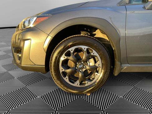Used 2021 Subaru Crosstrek 2.0i Premium image 17