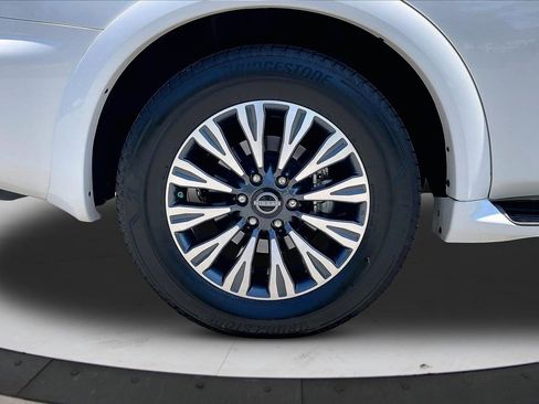 Used 2023 Nissan Armada SL w/ Midnight Edition Package RWD image 39
