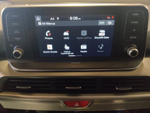 Used 2021 Kia Telluride LX FWD image 25