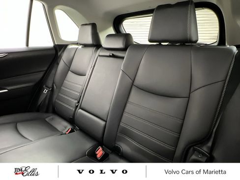 Used 2021 Toyota RAV4 XLE Premium image 22