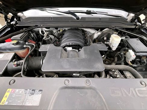 Used 2017 GMC Yukon SLT w/ Premium Edition image 28