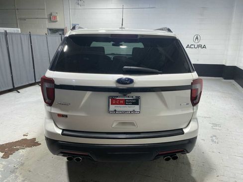 Used 2018 Ford Explorer Sport w/ Equipment Group 401A AWD/4WD image 5