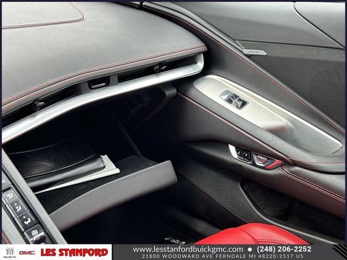 Used 2021 Chevrolet Corvette Stingray Coupe w/ Z51 Performance Package RWD image 32
