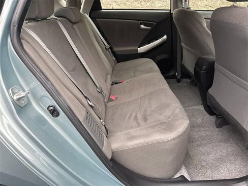 Used 2014 Toyota Prius Two image 15