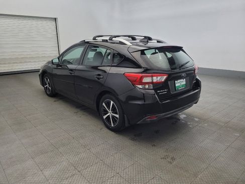 Used 2019 Subaru Impreza 2.0i Premium image 5