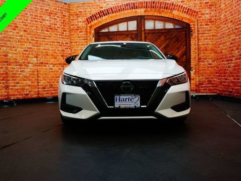 Certified 2023 Nissan Sentra SV w/ SV Premium Package FWD image 2