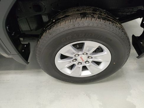 New 2026 GMC Sierra 1500 Pro w/ Pro Value Package image 18