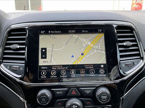 Certified 2021 Jeep Grand Cherokee Limited w/ Quick Order Package 28K 80th AWD/4WD image 13