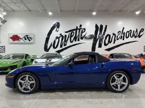 Used 2007 Chevrolet Corvette Convertible w/ Preferred Equipment Group RWD image 2