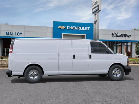 New 2025 Chevrolet Express 3500 Extended w/ Driver Convenience Package image 29