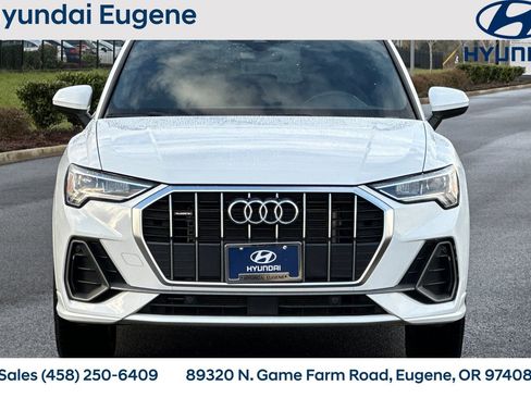 Used 2025 Audi Q3 2.0T Premium image 10