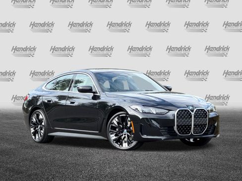 New 2026 BMW 430i w/ Premium Package RWD image 2