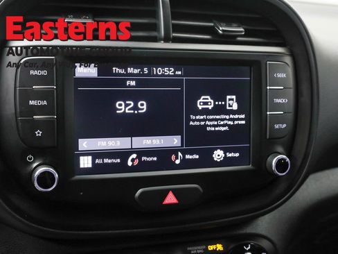 Used 2025 Kia Soul LX w/ LX Technology Package image 19