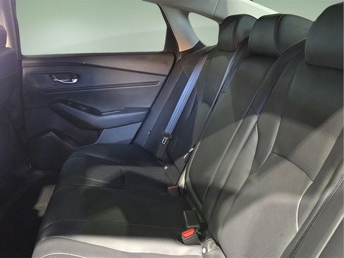 Used 2024 Honda Accord Touring image 13
