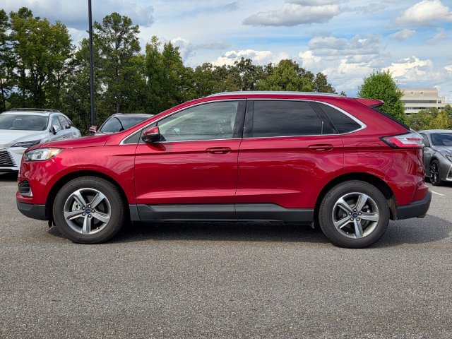 Used 2020 Ford Edge SEL w/ Convenience Package FWD image 2