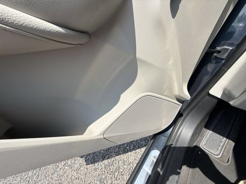 Certified 2020 Cadillac XT4 Premium Luxury w/ Driver Awareness Package FWD image 31