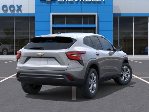 New 2026 Chevrolet Trax LS FWD image 4