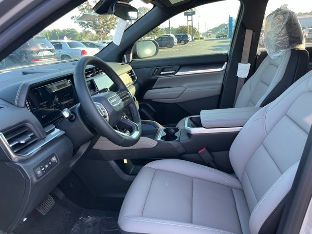 New 2027 GMC Terrain Elevation w/ Elevation Premium Package FWD image 7