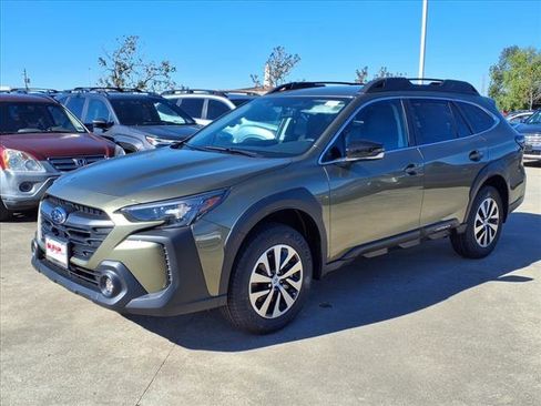 New 2025 Subaru Outback Premium image 6