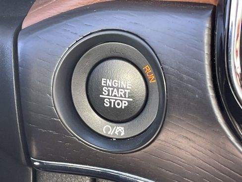 Certified 2021 Jeep Grand Cherokee Summit w/ Platinum Series Group image 26