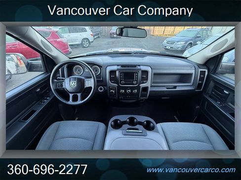 Used 2017 RAM 1500 Express image 25