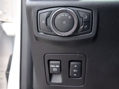 Used 2019 Ford Expedition Platinum AWD/4WD image 10