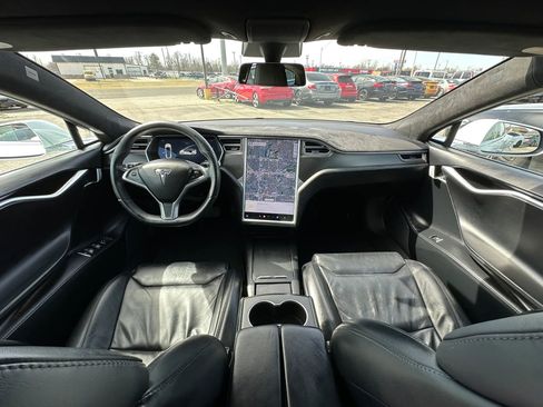 Used 2017 Tesla Model S 75D AWD/4WD image 3