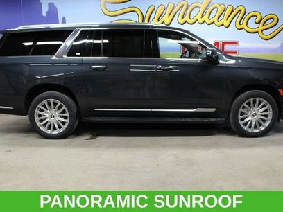 Certified 2022 Cadillac Escalade ESV Premium Luxury