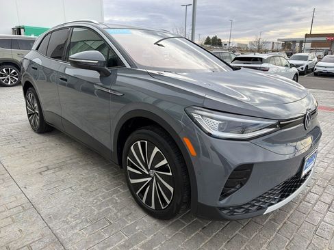 Certified 2023 Volkswagen ID.4 Pro S Plus image 9