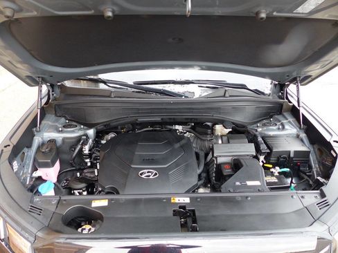 Used 2023 Hyundai Palisade Limited w/ Cargo Package image 14